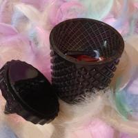 Pot oriental violet ouvert